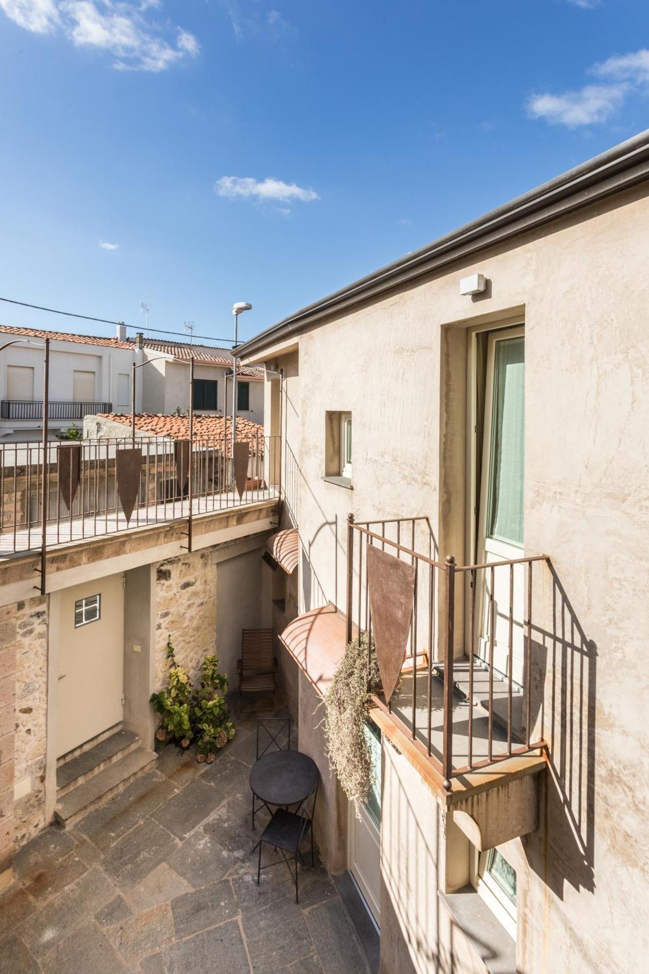 Il Cortiletto Hotel Maison Tresnuraghes Exteriér fotografie