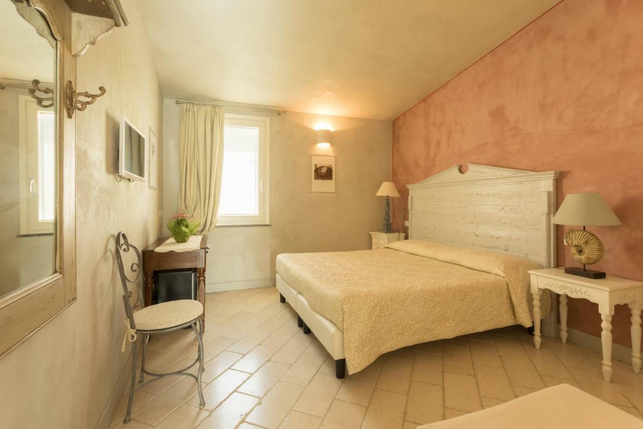 Il Cortiletto Hotel Maison Tresnuraghes Exteriér fotografie